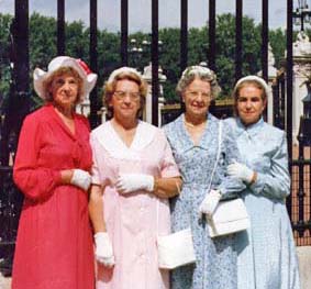 The Lane Sisters in front of Buckingham Palace